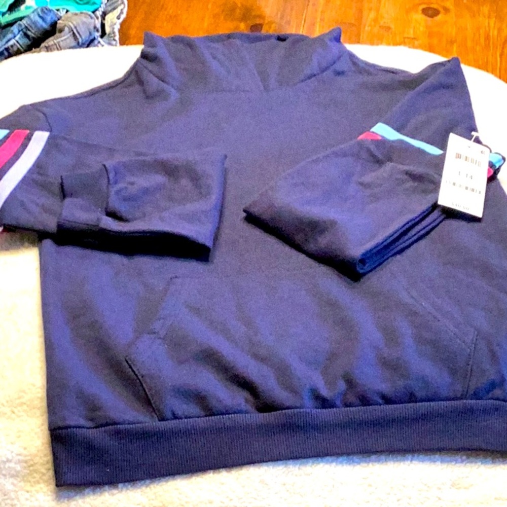 Girls pullover hoodie by ideology